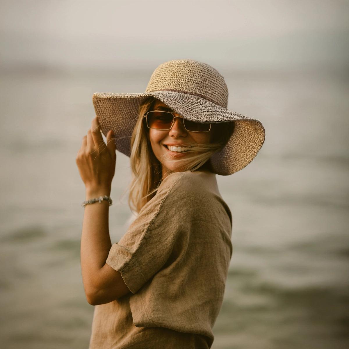 Cappello en raphia crochet