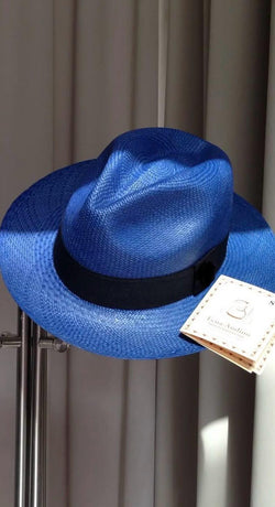 Panama bleu